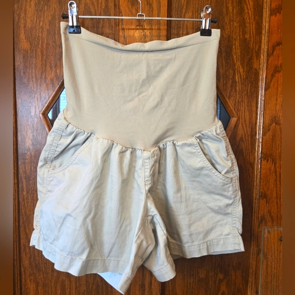 Motherhood High-Waisted Tan Maternity Cotton Shorts MEDIUM - Picture 1 of 7
